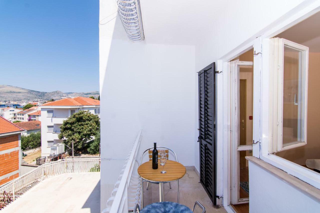 Roma Trogir Apartment Luaran gambar